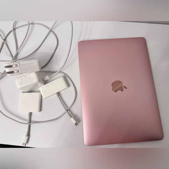Apple MacBook in Rose with Accessories
